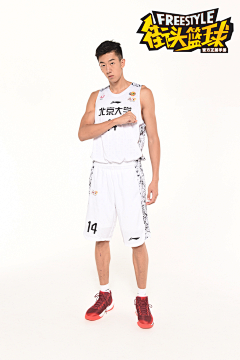 Tracy_MiSarah采集到CBA_海报参考