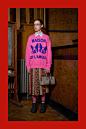 Gucci Pre-Fall 2018 Fashion Show : The complete Gucci Pre-Fall 2018 fashion show now on Vogue Runway.