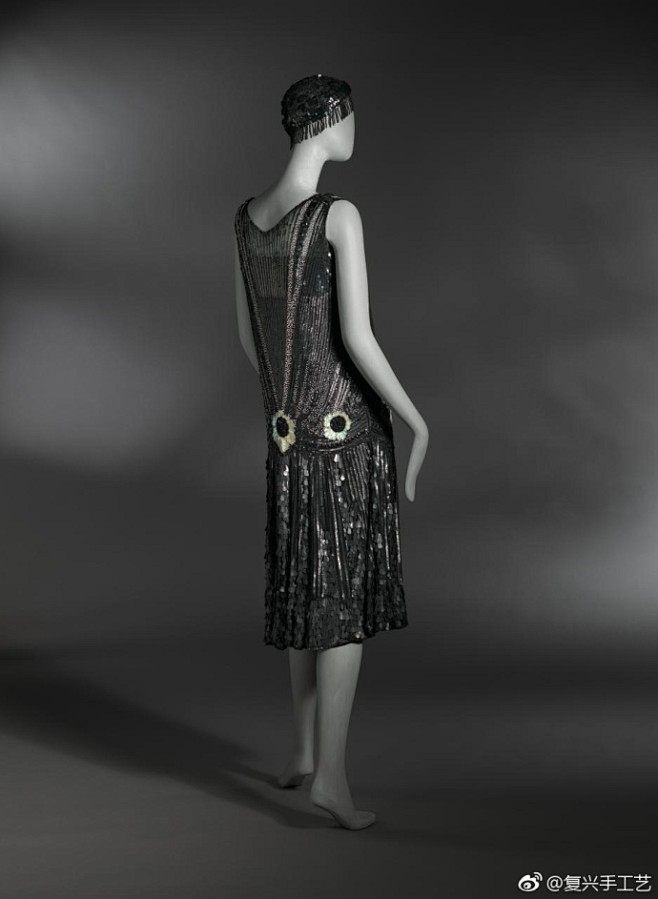 Art Deco Fashion ​​​...