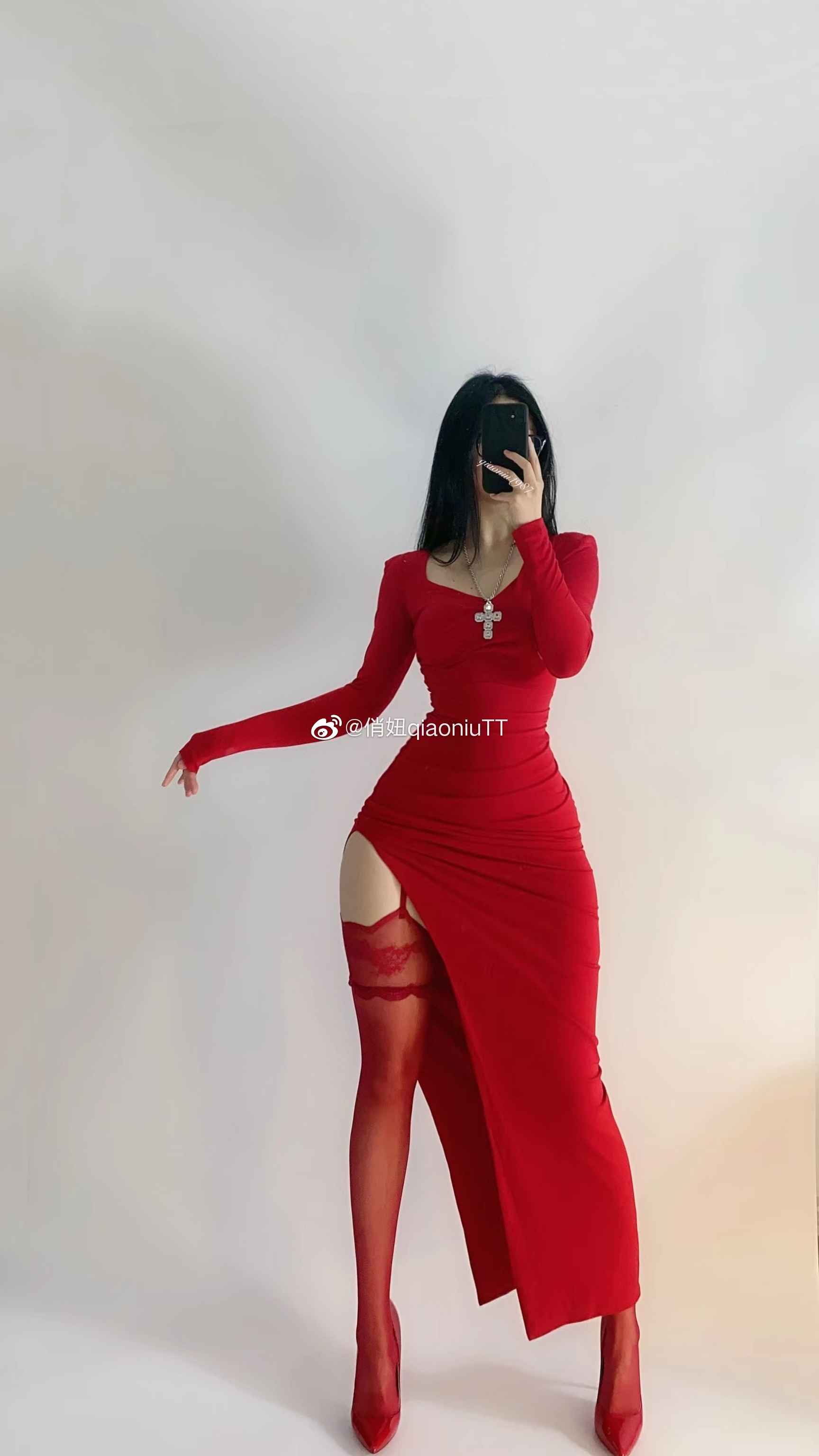 俏妞qiaoniuTT的照片- 微相册