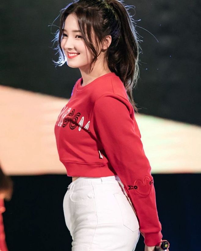 李承利