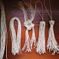 Macramé knot tassel - /gunayyetim/bracol/ (Beautiful tassels this site!) BACK: