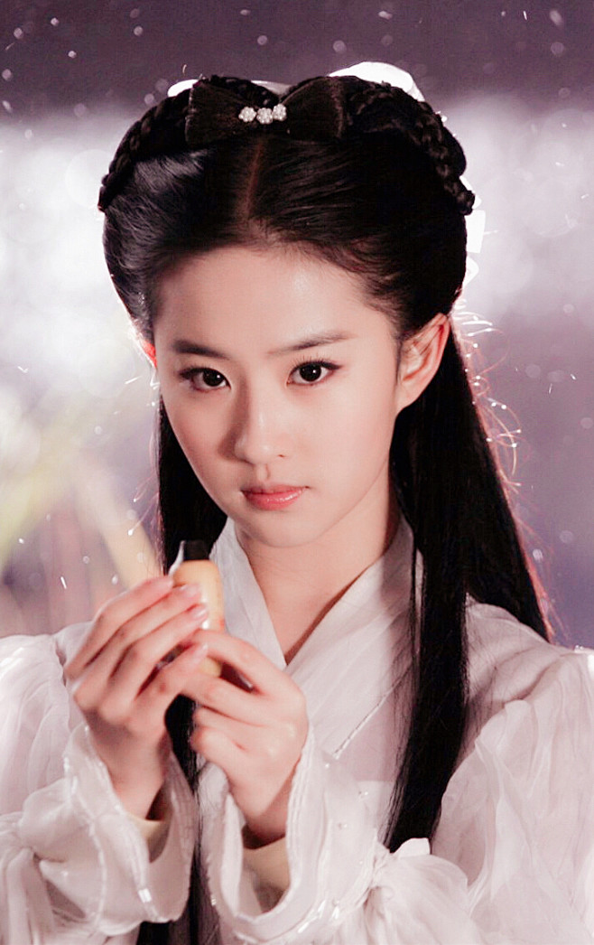 21:47:00刘亦菲 小龙女【国风】(影视等造型参考 女)阿芋该采集也在