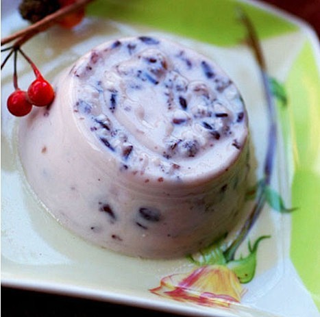 椰汁紫米糕
材料：
黑糯米60克，水...