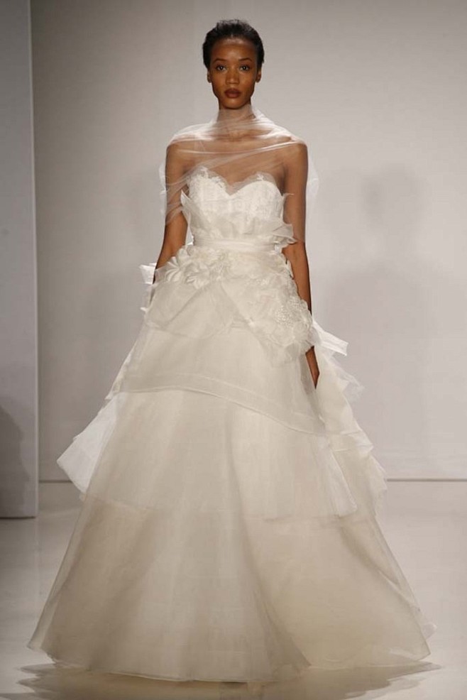 Amsale Bridal Fall 2...