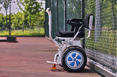 爱尔威智能科技采集到Airwheel爱尔威A6智能平衡代步车