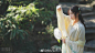 #古风图片##汉服摄影# 

藤床纸帐朝眠起，说不尽无佳思。沉香断续玉炉寒，伴我情怀如水， 笛声三弄，梅心惊破，多少春情意。小风疏雨萧萧地，又催下千行泪，**人去玉楼空，肠断与谁同倚， 一枝折得，人间天上，没个人堪寄。

出镜：@侑七七 
摄影：@航标-大表哥  ​​​ ​​​​
