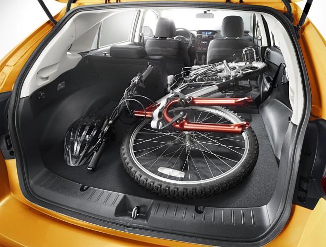 1600x1215 Subaru XV ...