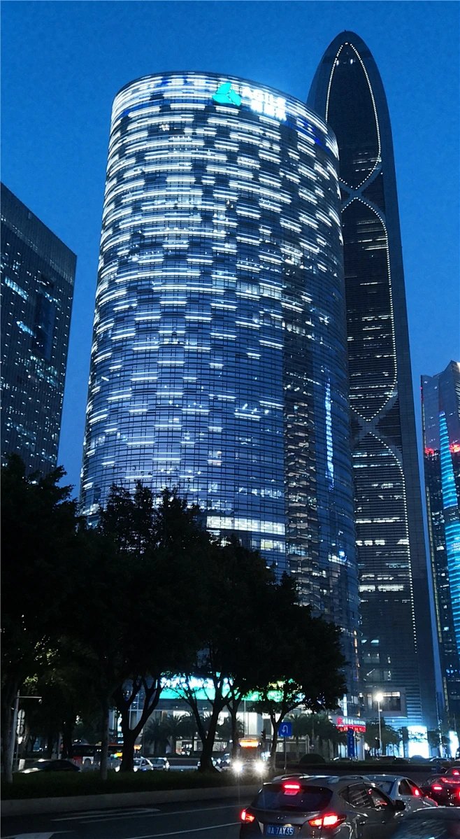 广州雅居乐总部大楼照明_LIGHT UP点亮照明网官网_设计师原创高质作品分享社区,照明设计专业资源平台|lightup,点亮社区-花瓣网