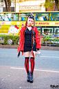 #原宿街拍# Avant-garde Tokyo Street Fashion w/ Hair Falls, Neuron Nailz, Cropped Jacket, Box Bag & Flame Print Booties O网页链接 ​​​​