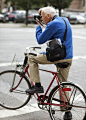 It's always fun to spot Bill Cunningham working his camera magic at #NYFW