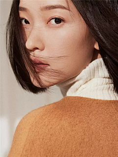 远山和炊烟采集到女模特 女包 女装 女性 模特