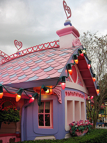 童话般的糖果小屋