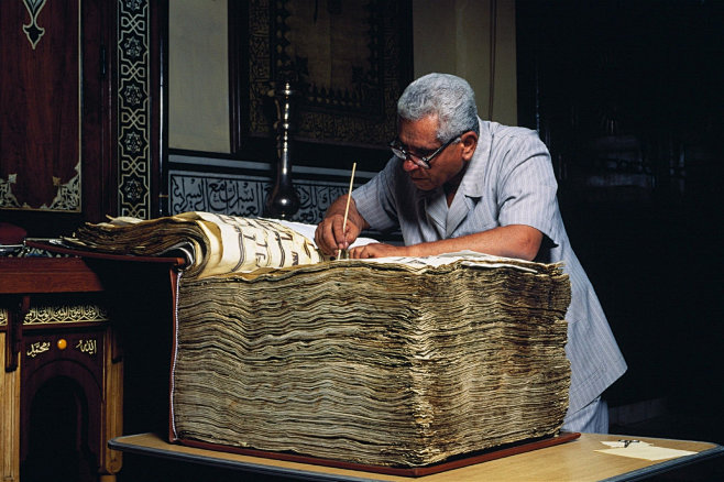 1993，埃及，开罗，修复世界上现存最古...