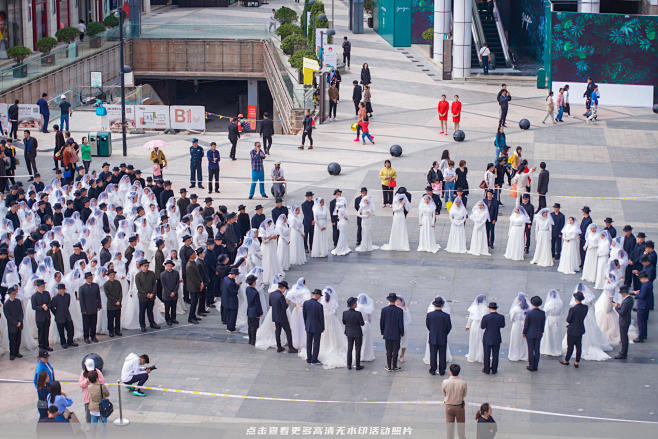 洲际酒店集团集体婚礼走秀，更多高清无水印...