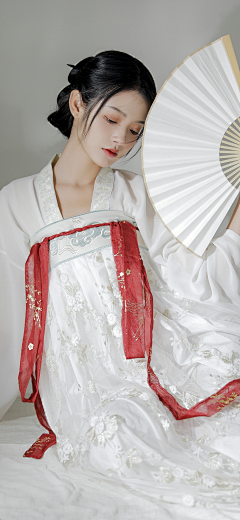BOOM8采集到汉服