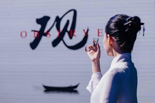 被称为高端白酒品鉴“样板工程”，今年的七...