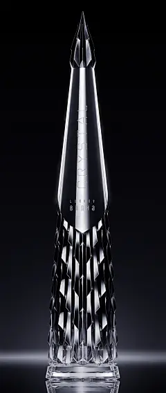 酒中贵族——水晶伏特加Crystal Vodka
全球最好的设计，尽在普象网（www.pushthink.com）