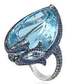 Chopard白金和梨形海蓝宝石(58.44克拉)、…@北坤人素材