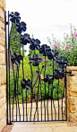 garden-gate-9.jpg (600×1017)
http://www.woohome.com/outdoor/22-beautiful-garden-gate-ideas-to-reflect-style