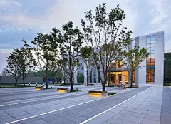 苏州纳米科技园，上海安亭汽车科技港