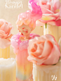 WAY+夏虫 情人节限定 朵儿-蜜桃恋人 : WAY+夏虫 情人节限定 朵儿-蜜桃恋人 预售店铺：玩具交易所 材 质：高级进口树脂，头部内置发光原件，感应式开关 价 格：定金300元/体 总价799元/体 高 度：23cm 上架时间：2021年2