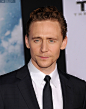 2013 > Thor : The Dark World Premiere in Los Angeles - November 4th - 073 - Tom Hiddleston Online