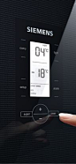 With the LCD screen the temperature of the Siemens cooling appliances can be regulated exactly. // Über den LCD-Screen lässt sich die Temperatur der Siemens Kühlgeräte gradgenau regeln. #Kühlschrank #refrigerator #enjoysiemens