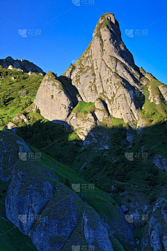 摸凹猫040采集到场景,,山石