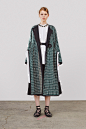 Jil Sander Resort 2018 Fashion Show : See the complete Jil Sander Resort 2018 collection.
