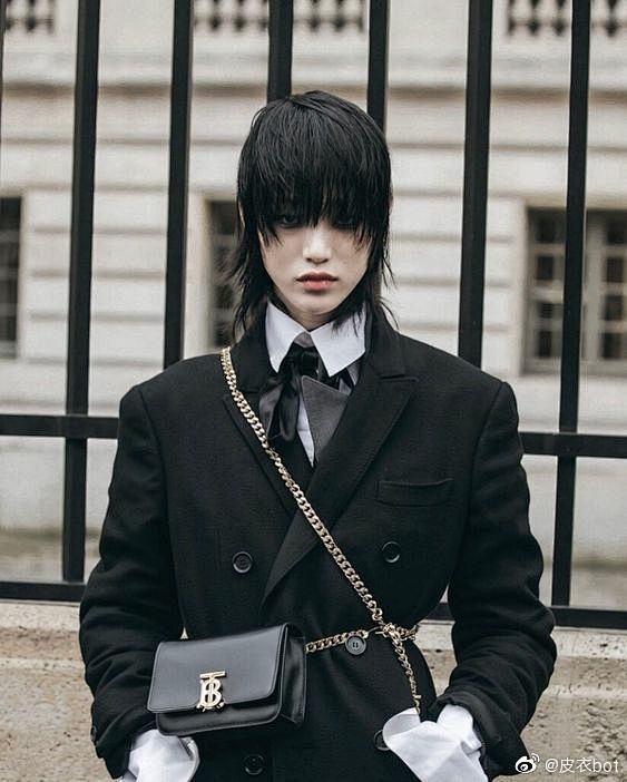 Sora Choi|崔素拉 #Fashi...