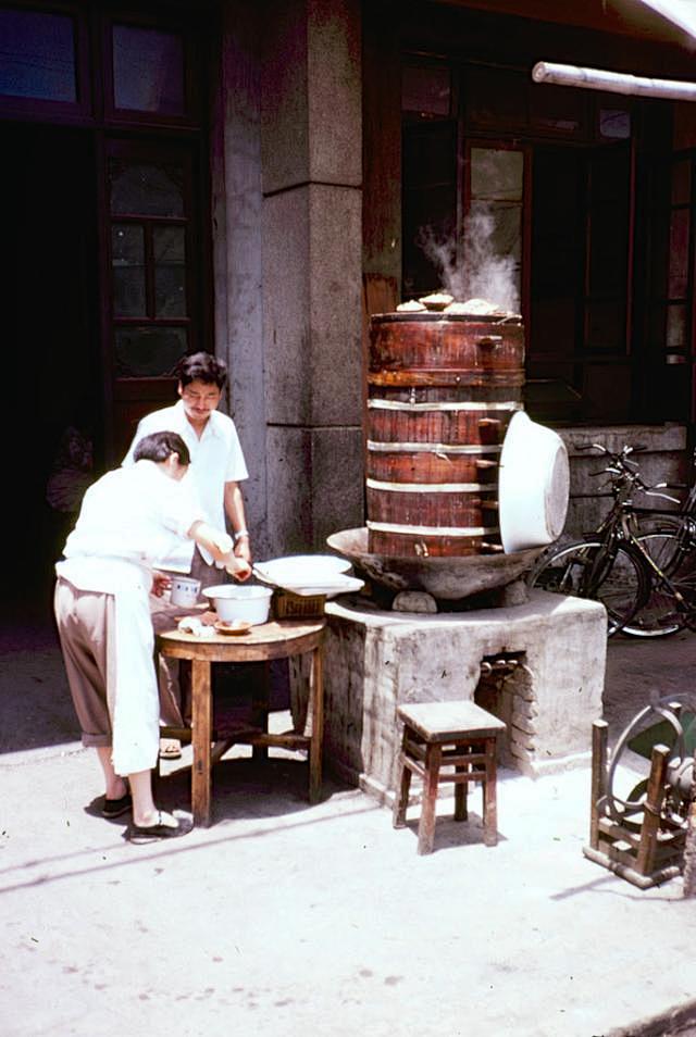 老照片图集：八十年代的中国生活