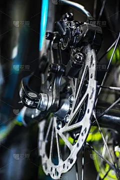 自行车前轮制动器