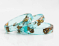 Handmade & Elegant Rings Made of Metallic Flakes and Colored Resin