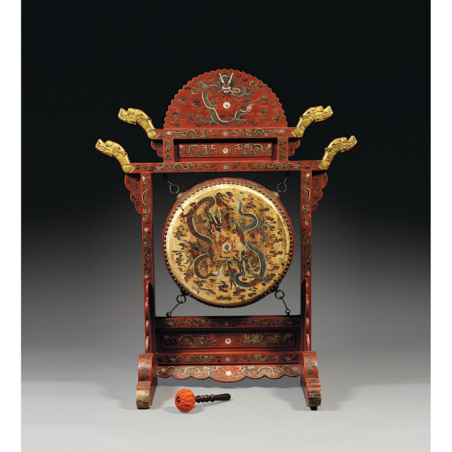 A LARGE YONGGO DRUM,...