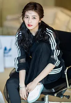 性感美女手机壁纸_万象图片搜索_wanxiangsucai.com