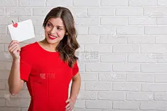 恋爱中的美女