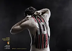 PS肌肤战袍强势合成全过程！-圣保罗足球俱乐部创意海报-Peter Jaworowski [14P] (13)..jpg