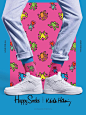 Les chaussettes hipster à souhait Happy Socks se parent des personnages iconiques de la légende du pop art Keith Haring, le temps d’une collection de socquettes unisexe et sous-vêtements.