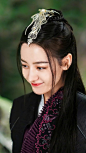 与君初相识