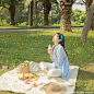 Why not go on an eco-friendly picnic with your #ecohankie ?
⠀⠀⠀
#에코손수건 과 함께 그린그린한 소풍을
떠나볼까요? 