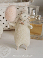 Felted Animal, Felted Mouse, Needle Felted Mouse, Cotton Candy, Knitted Mouse : This mouse is MADE TO ORDER, just give me 10-14 days to make you the same one, no less pretty than this :)  This tiny felted mouse will steal your heart! It is handmade from h