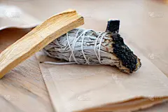 白鼠尾草，帕洛圣都
