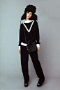 #潮流icon# kiko 登上《Gina 》 Magazine 10月刊，完美演绎简约休闲风。