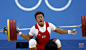 男子77公斤举重卫冕冠军韩国的史载赫右胳膊脱臼