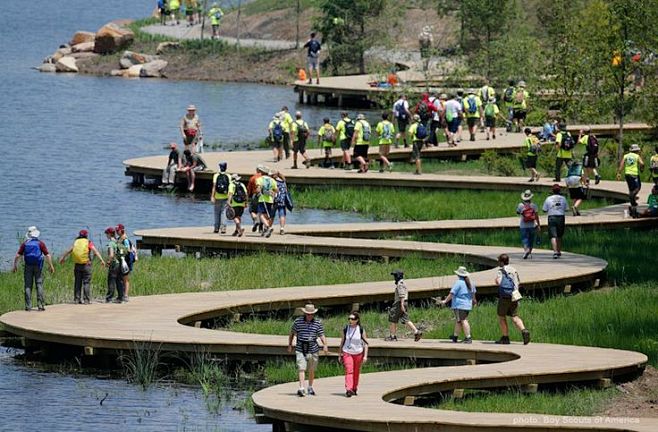 curved boardwalk