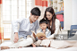 Family Reading - 创意图片 - 视觉中国