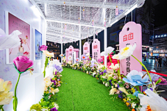 _yRn采集到活动丨花主题/花艺小景/花艺堆头
