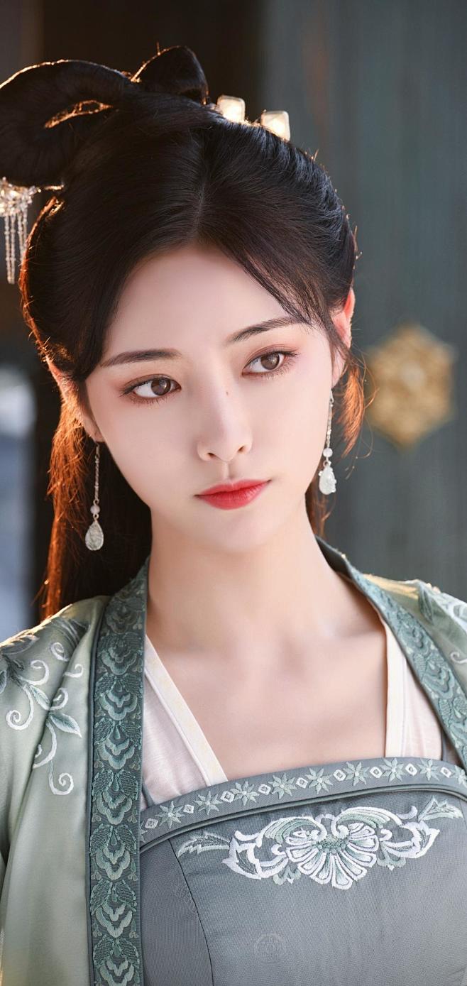 如意芳霏·傅萱·许佳琪