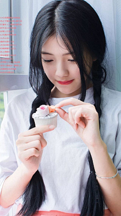 推图女王采集到氧气女孩